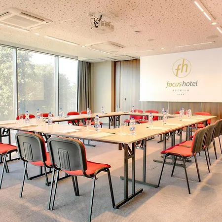 호텔 Focus Premium 4*