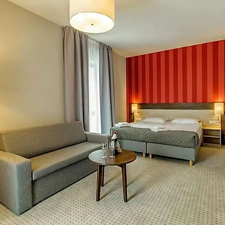 Hotel Focus Premium 4*