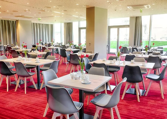 格但斯克福克斯酒店 4*