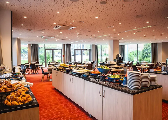 Hotel Focus Premium 4*